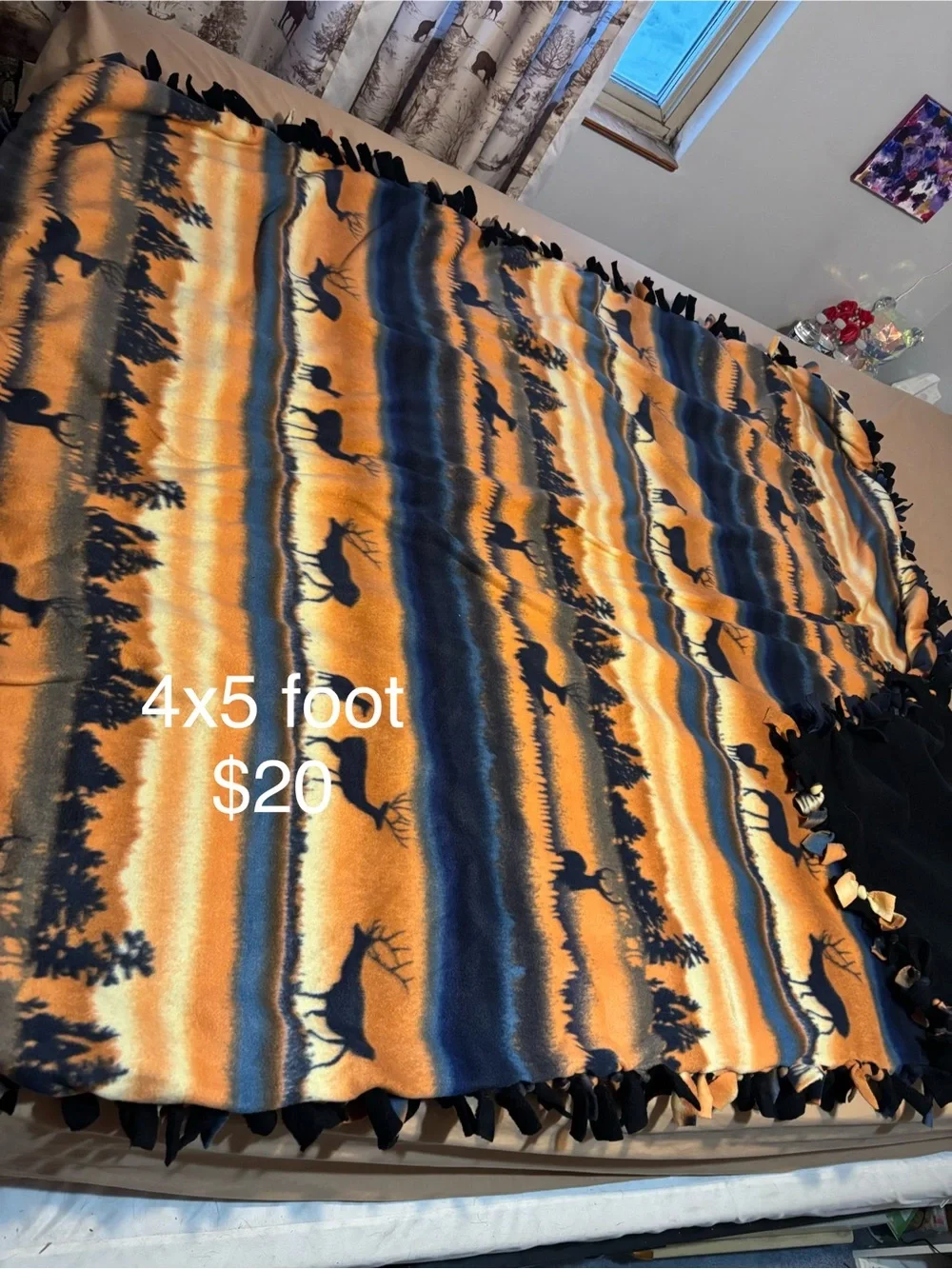 Reversible Deer-Pattern Fleece Throw Blanket - Orange & Navy